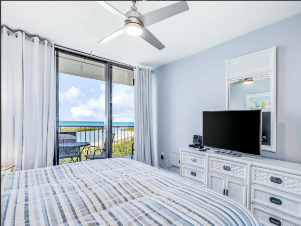 Marco Island Luxury Condo Beach Pool Views Views