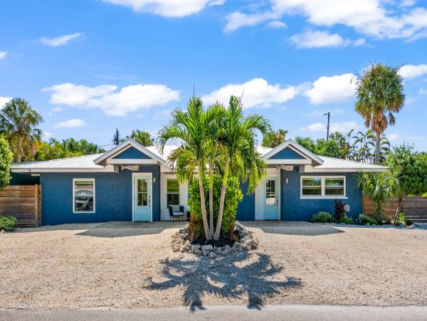 Holmes Beach Vacation Rental with Pool & Spa | Anna Maria Island