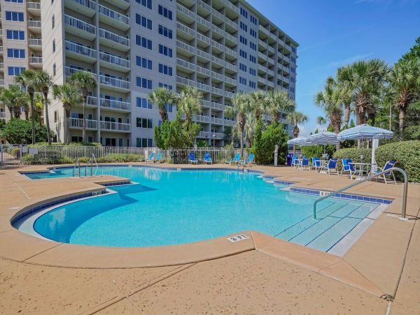 Short Walk to Beach Miramar Vacation Condo With Two Bedrooms