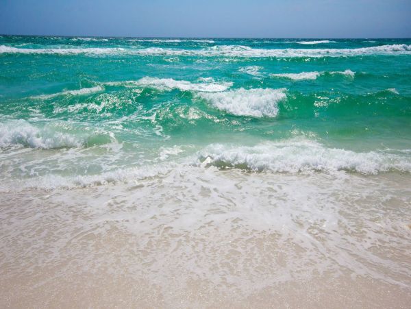 Short Walk to Beach Miramar Vacation Condo With Two Bedrooms