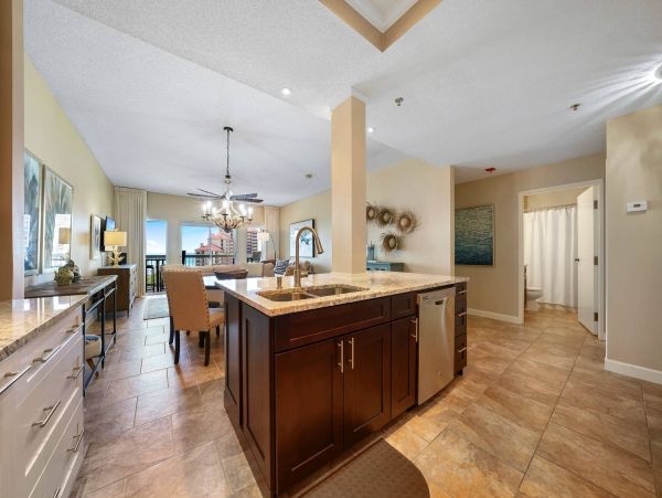 Short Walk to Beach Miramar Vacation Condo With Two Bedrooms