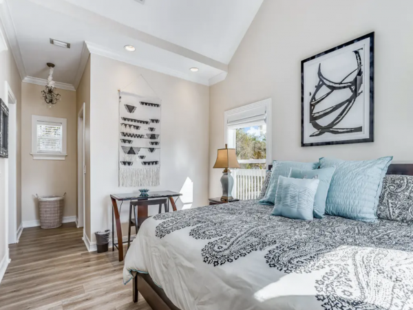 Naples Florida Luxury Pool Vacation Home 8 Guests