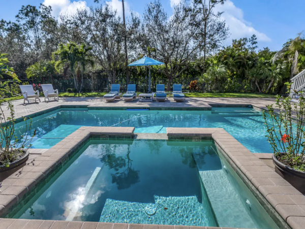 Naples Florida Luxury Pool Vacation Home 8 Guests