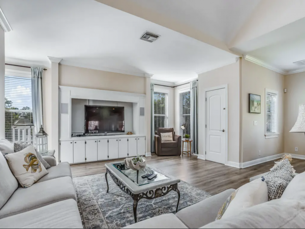 Naples Florida Luxury Pool Vacation Home 8 Guests