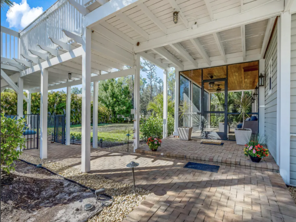 Naples Florida Luxury Pool Vacation Home 8 Guests