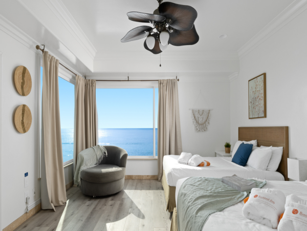 San Diego Luxury Beachfront 9 Bedroom Vacation Duplex