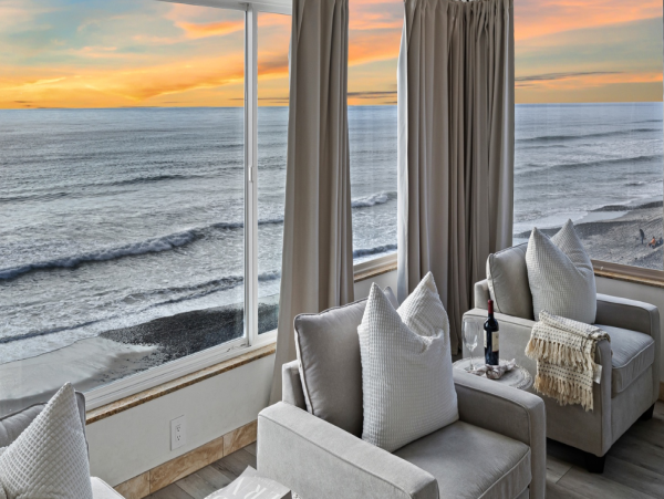 San Diego Luxury Beachfront 9 Bedroom Vacation Duplex
