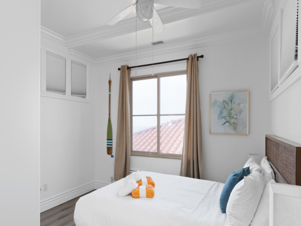San Diego Luxury Beachfront 9 Bedroom Vacation Duplex