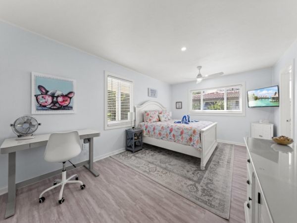 Walk to Beach Fort Myers Vacation Home Private Pool