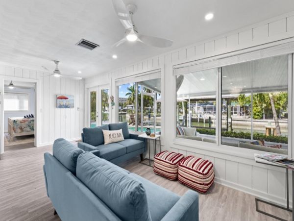 Walk to Beach Fort Myers Vacation Home Private Pool