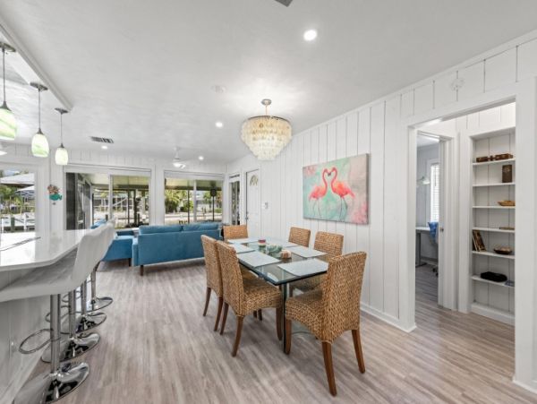Walk to Beach Fort Myers Vacation Home Private Pool