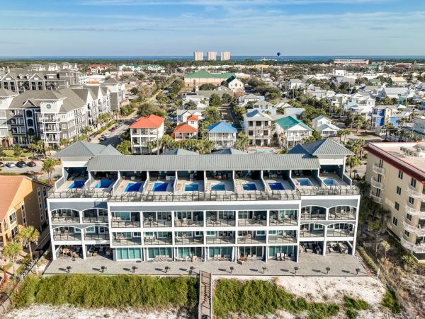 Gulf Views Luxury Destin Vacation Townhome Six Bedrooms
