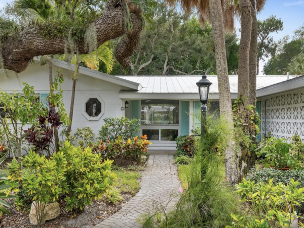 Longboat Key Luxury Vacation Home with Pool