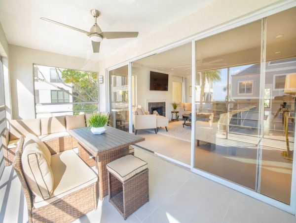 Short Walk to Beach Siesta Key Vacation Condo Six Bedroom