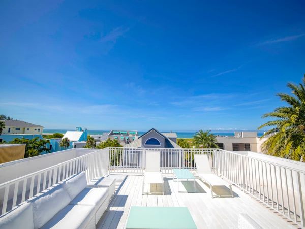 Short Walk to Beach Siesta Key Vacation Condo Six Bedroom