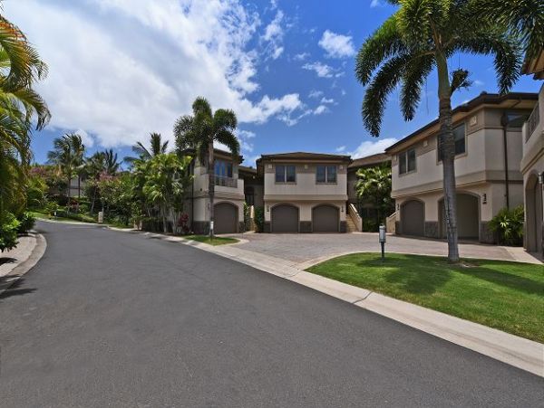 Luxury Three Bedroom Townhome in Kihei Sleeps 6 Guests