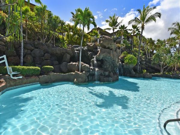 Luxury Three Bedroom Townhome in Kihei Sleeps 6 Guests