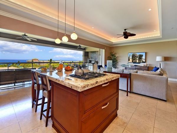 Luxury Three Bedroom Townhome in Kihei Sleeps 6 Guests