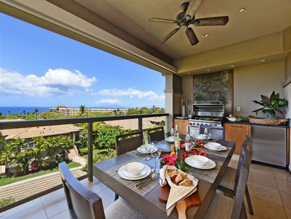 Luxury Three Bedroom Townhome in Kihei Sleeps 6 Guests