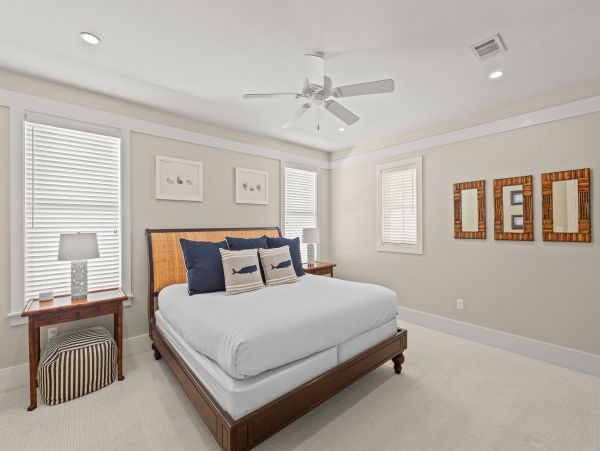 Seagrove Beach Vacation Home 6 Bedrooms + Guest House