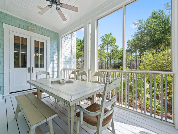 Seagrove Beach Vacation Home 6 Bedrooms + Guest House
