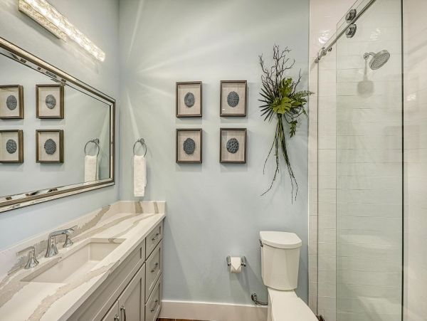 Short Walk to Beach Siesta Key Vacation Home with Pool