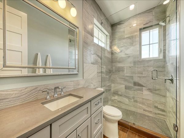 Short Walk to Beach Siesta Key Vacation Home with Pool