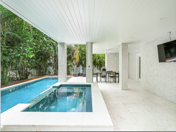 Short Walk to Beach Bradenton Vacation Home Private Pool