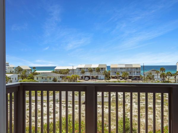 Short Walk to Beach Vacation Home Private Pool