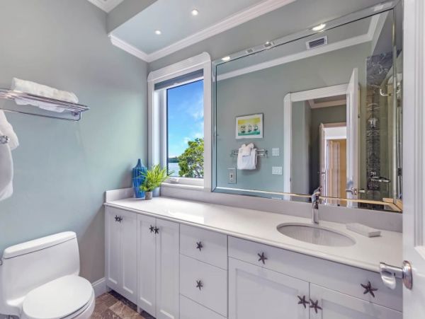 Captiva Island Luxury Rental with Pool, Dock & Beach Access