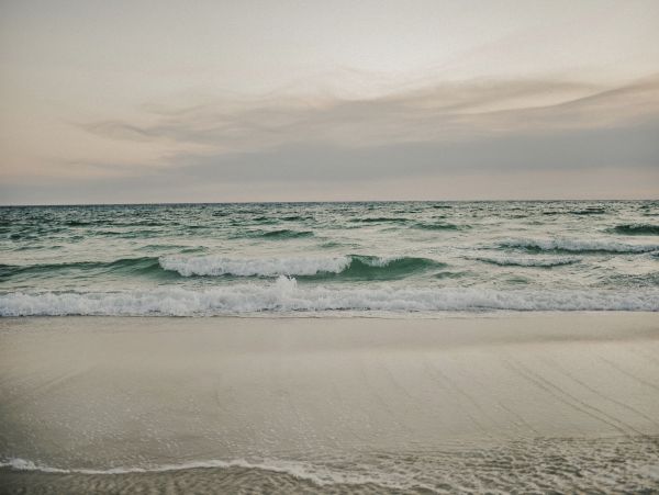 Short Walk to Beach Vacation Home 4 Bedroom in Grayton Beach