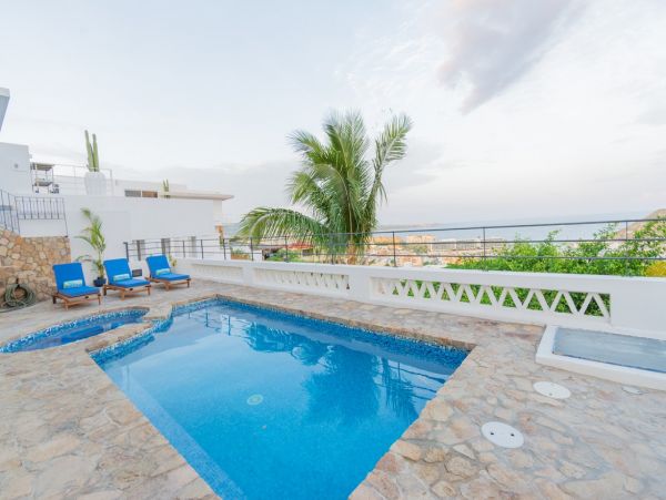 Luxury Los Cabos Villa Marina & Ocean Views From Terrace