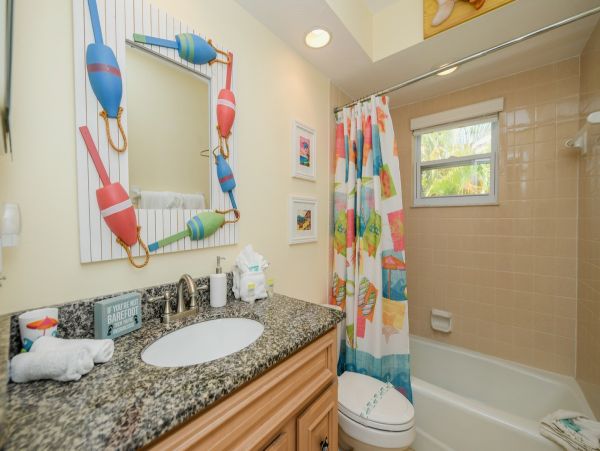 Short Walk to Beach Holmes Beach Vacation Home Private Pool