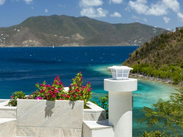 St. John Luxury Villa with Stunning Bay Views