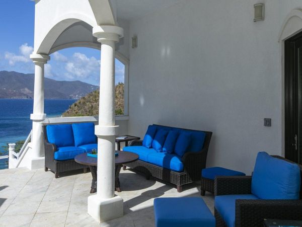 St. John Luxury Villa with Stunning Bay Views