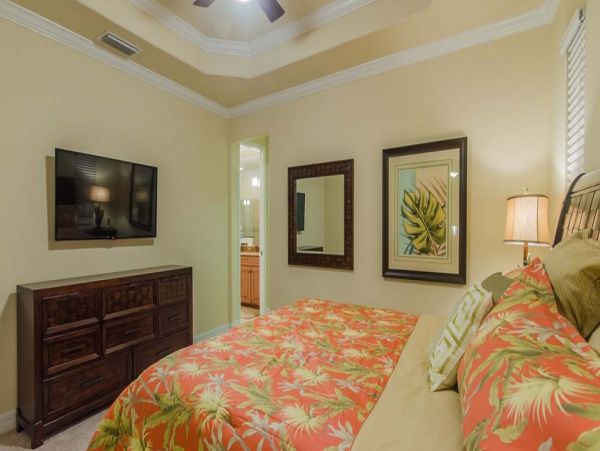 Naples Home 989893