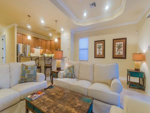 Naples Home 989894