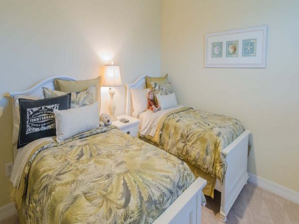Naples Home 989894