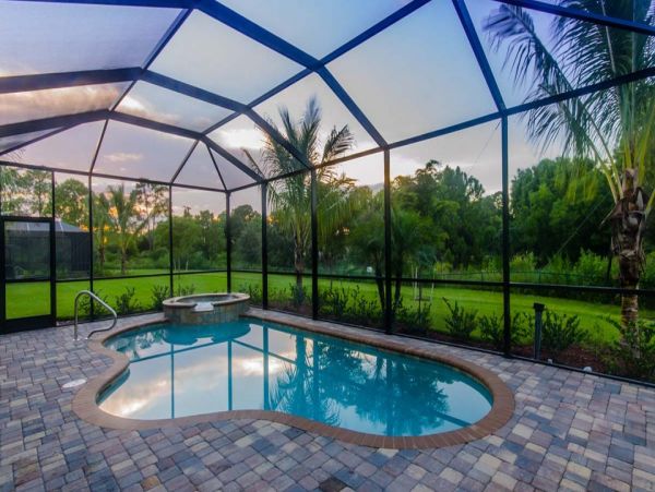 Naples Home 989894