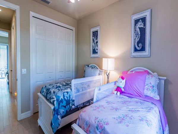 Naples Home 989895