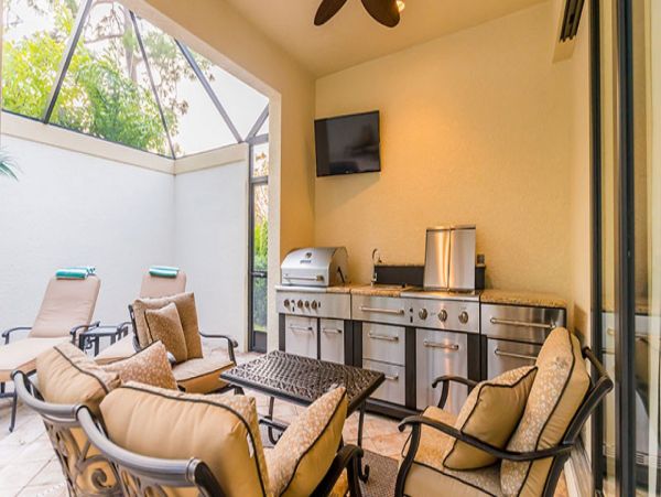 Naples Home 989895
