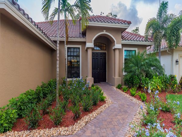 Naples Home 989896