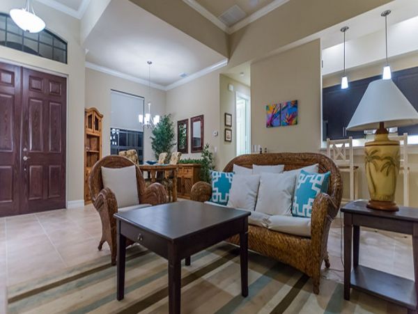 Naples Home 989896