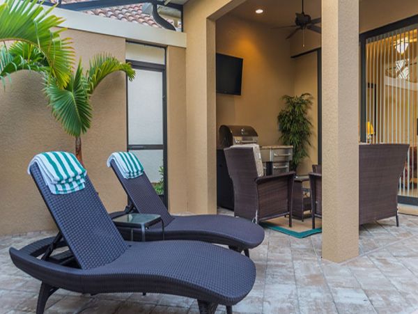 Naples Home 989896