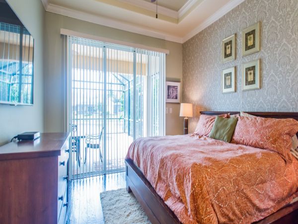 Naples Home 989897