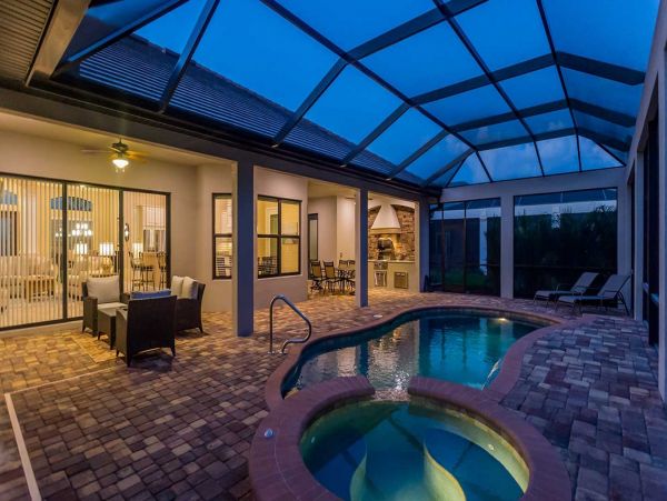 Naples Home 989898