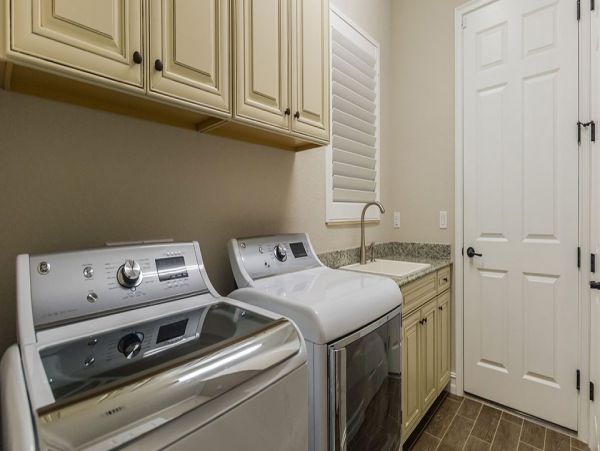 Naples Home 989899