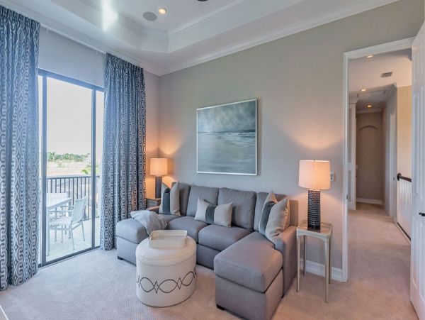 Naples Home 989899