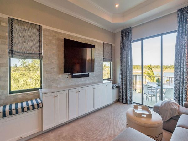 Naples Home 989899