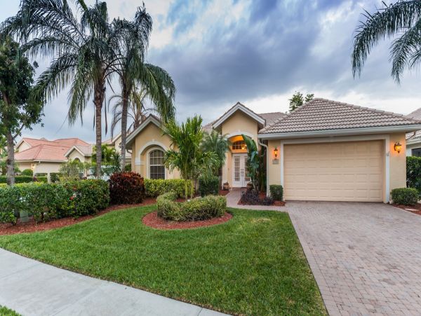 Naples Home 989900